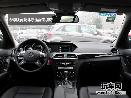 一路领航 路畅奔驰C200专车专用机上市