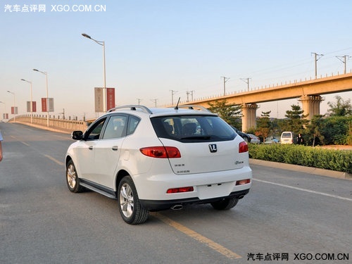 低配仅差1800 纳智捷大7对大众途观