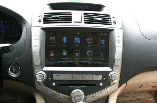 纽曼比亚迪S6专用机（车Pad）测试