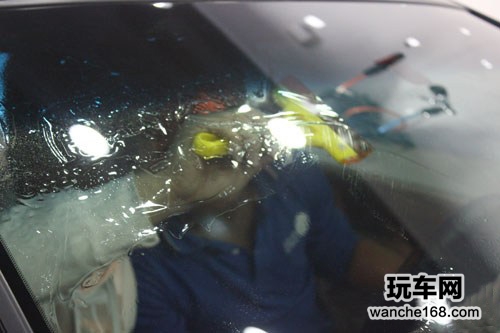 简单五步汽车贴膜DIY 无穷乐趣