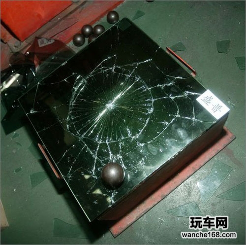 史上最凶狠的汽车防爆膜测试 