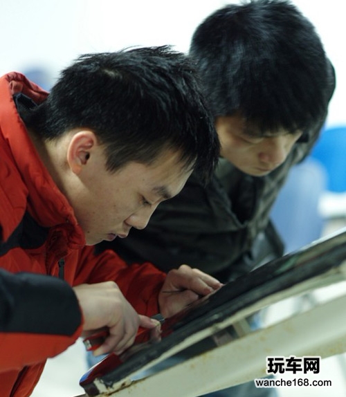 琥珀光学技术培训学校第一期正式开班