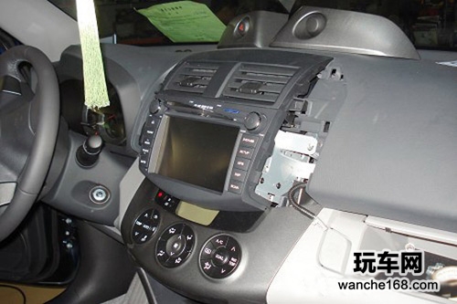 丰田RAV4升级芬朗汽车音响套餐测评