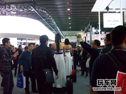 雷朋 滚动一小步迈向一大步
