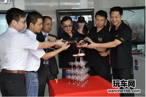 全景贸限公司莅临云南参加开业庆典