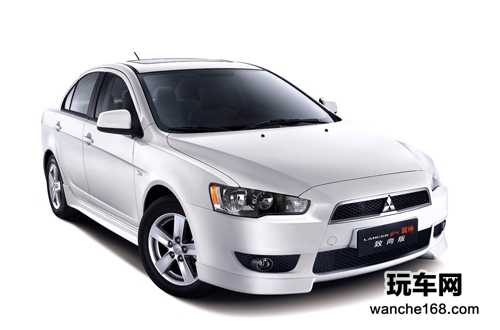 三菱翼神贴膜 车主选择雷朋隔热膜