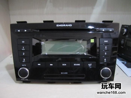 全新动力 帝豪EC8搭载德赛西威导航