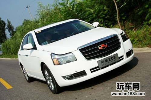 全新动力 帝豪EC8搭载德赛西威导航
