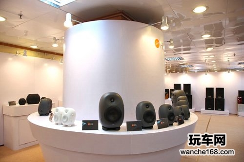 惠威10款新品亮相2012广州高级音响展