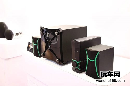 惠威10款新品亮相2012广州高级音响展