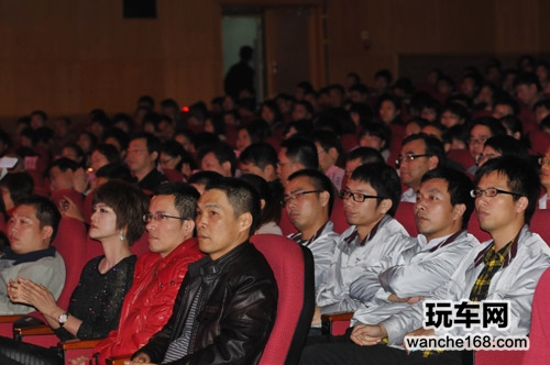 华阳汽车电子2013迎春晚会举行