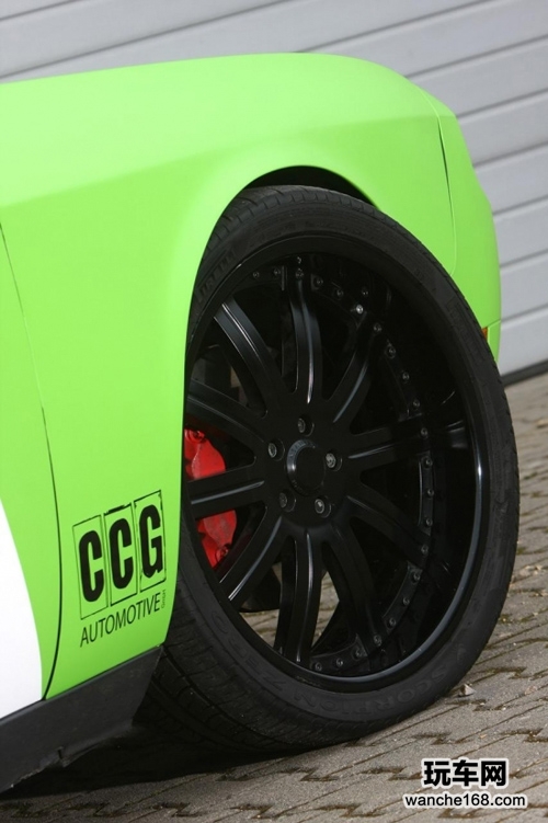 道奇挑战者SRT-8重装上阵 全新改造