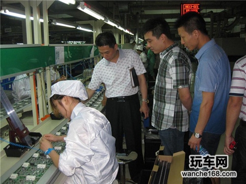 武汉悦莱汽车4S集团领导考察天缘电子