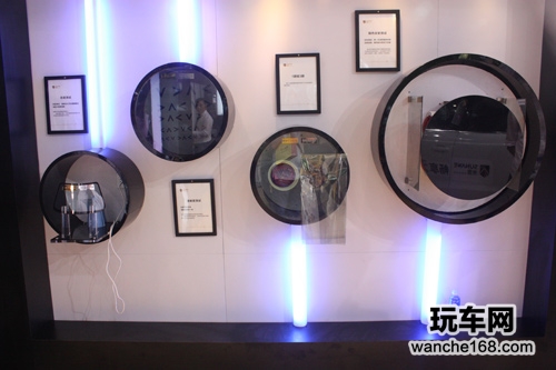 佳尼士携光致隔热膜亮相郑州用品展
