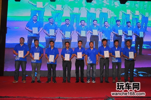 卡仕达倾情终端市场 演绎感恩之旅