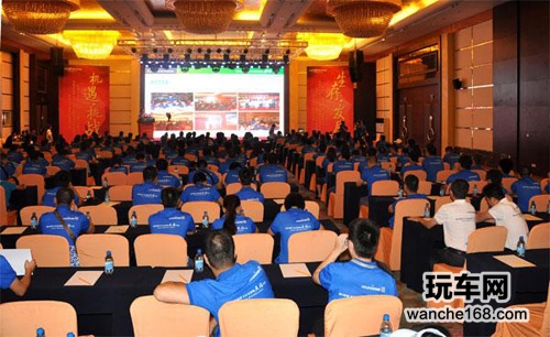 卡仕达倾情终端市场 演绎感恩之旅