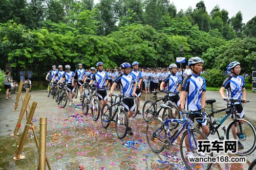 十五载奋力拼博 好帮手全员协作续辉煌