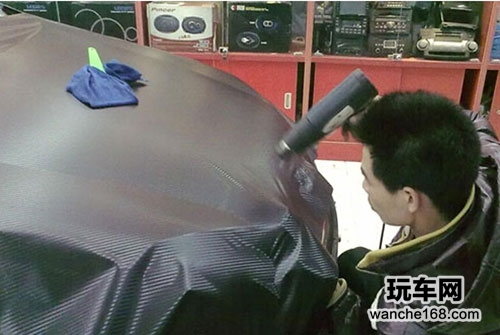 引擎盖碳纤维贴膜鉴赏 让宝马更有神