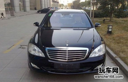 奔驰S350高档手缝全包围汽车脚垫