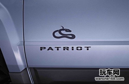 Jeep蛇形珍藏版上市 中国风更极致