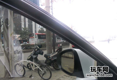 雷克萨斯CT200H全车贴威固隔热膜