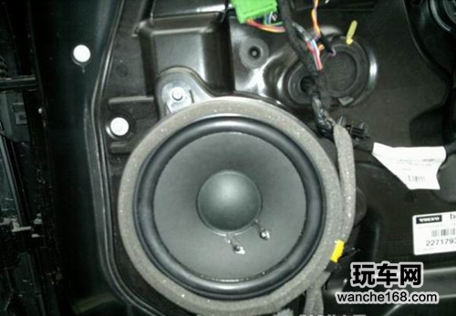 沃尔沃XC60无损升级思普汽车音响