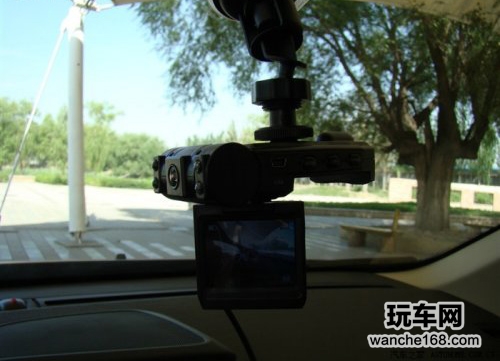 安全至上 沃尔沃XC60装行车记录仪 
