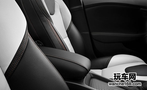 沃尔沃V40Cross Country跨界版内饰