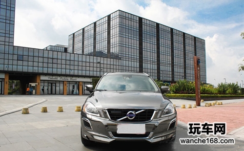 沃尔沃xc60全车贴电镀改色膜 