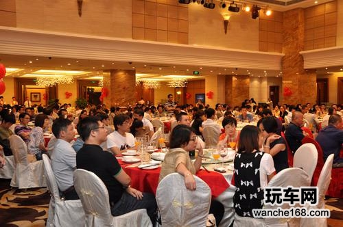 深圳恒晨电器喜迎十四周年华诞