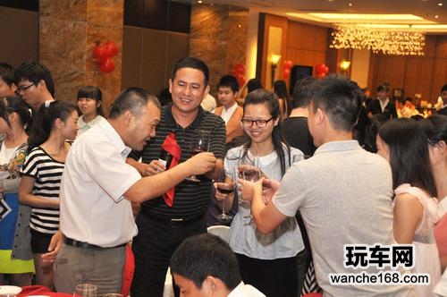 深圳恒晨电器喜迎十四周年华诞