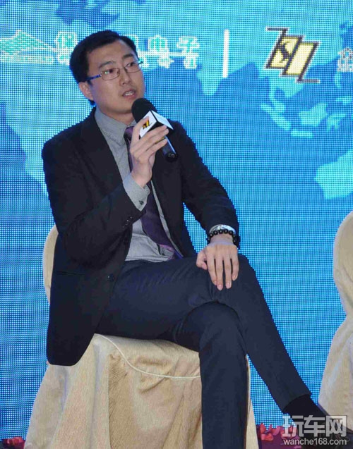 居尚互联与保千里电子签订万套商显设备