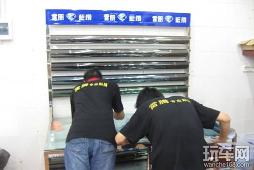 凯迪拉克贴雷朋膜 马路斗士的象征