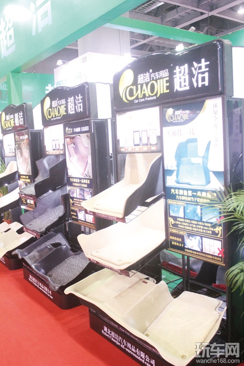 记2013广州点金品牌展之汽车隔热膜