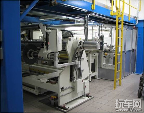 雷朋汽车隔热膜全面发力 以创新促发展 