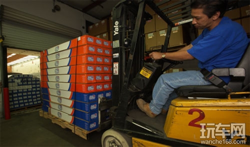 雷朋汽车隔热膜全面发力 以创新促发展 