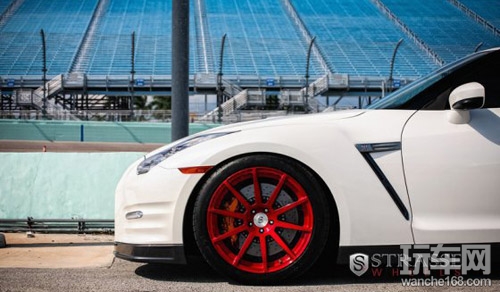 战神GTR穿上红鞋 绝美改装盛品