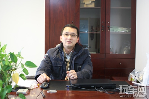点金玩车网向鼎盛泰合公司拜年