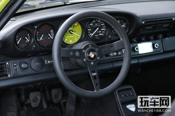 DP Motorsport 打造小清新版保时捷964