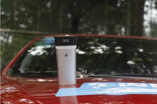 无所味惧 DGQ车载除味器放大招——DGQ车载除味器测评